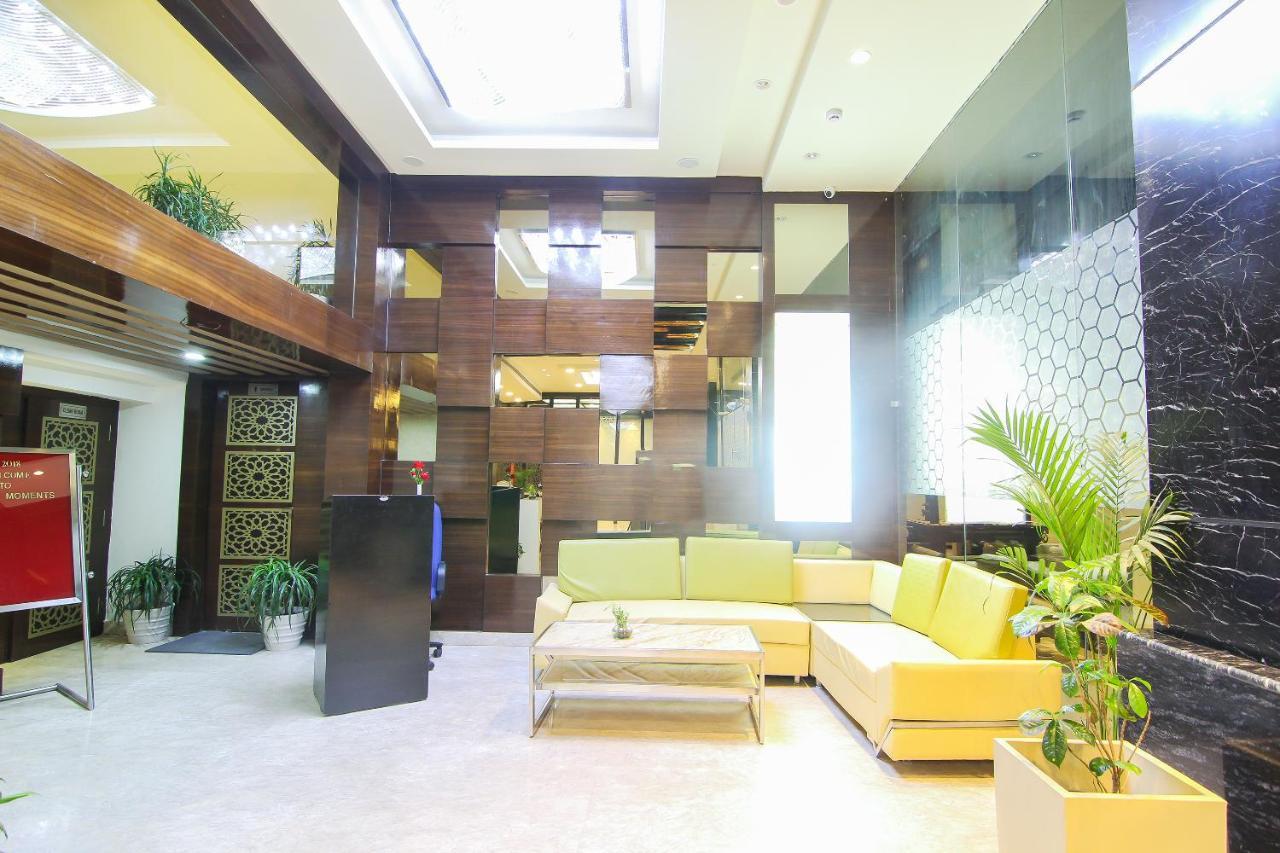 Moments Hotel Lucknow Exterior photo